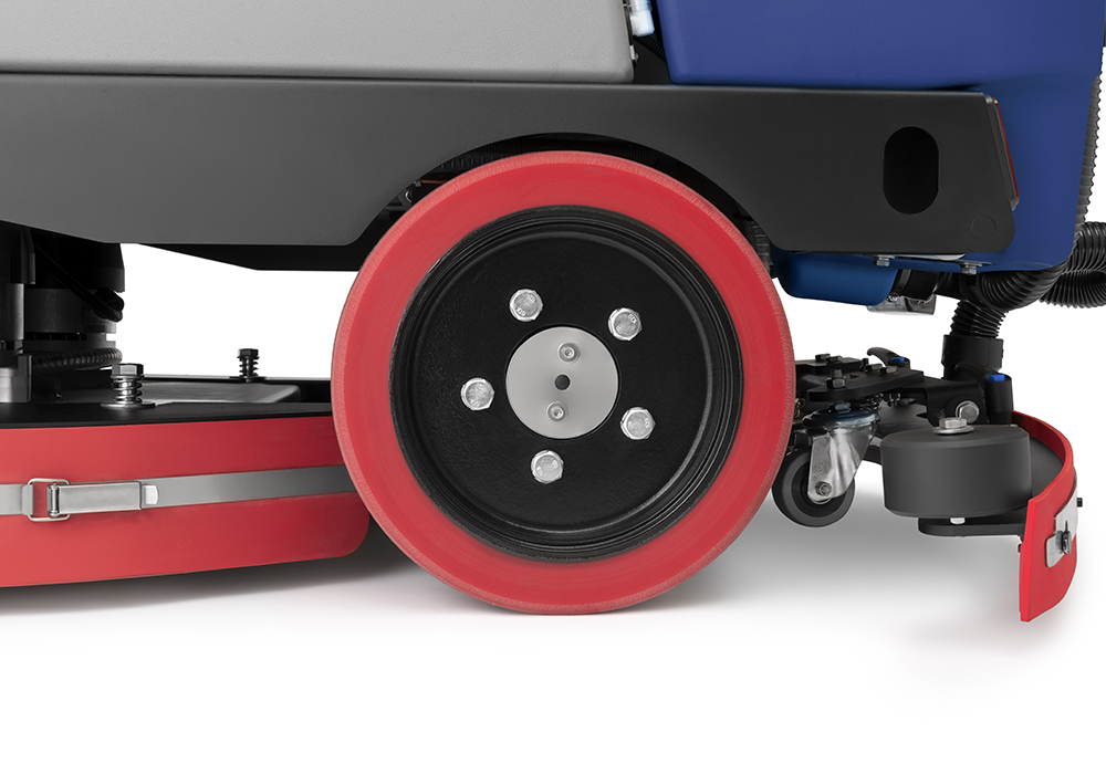Traction on rear wheels (RD versions)